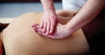 Masaż shiatsu – czym jest, na co pomaga